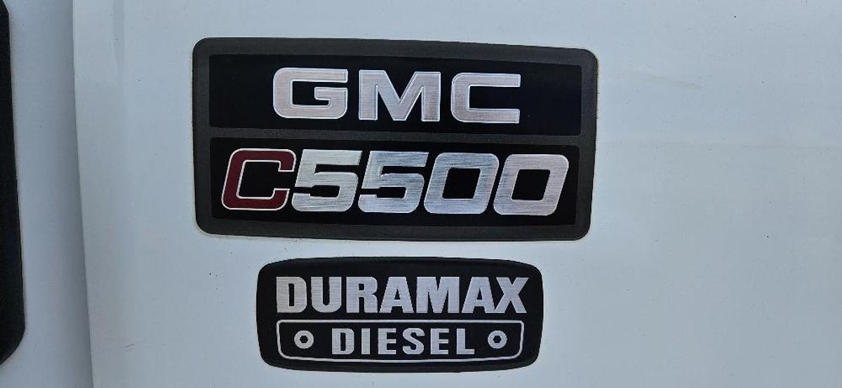 Used 2008 GMC 5500 Utility Van
