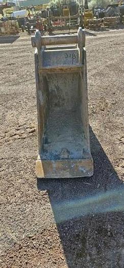 Used 24" Excavator Bucket