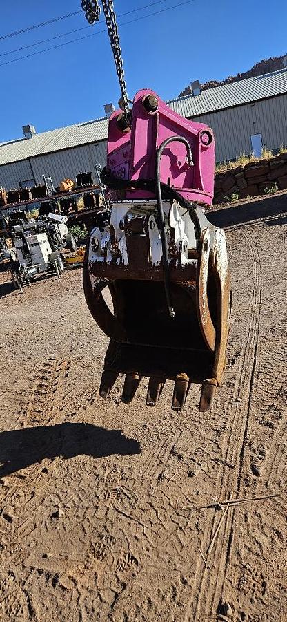 Used Rotating Excavator Grapple