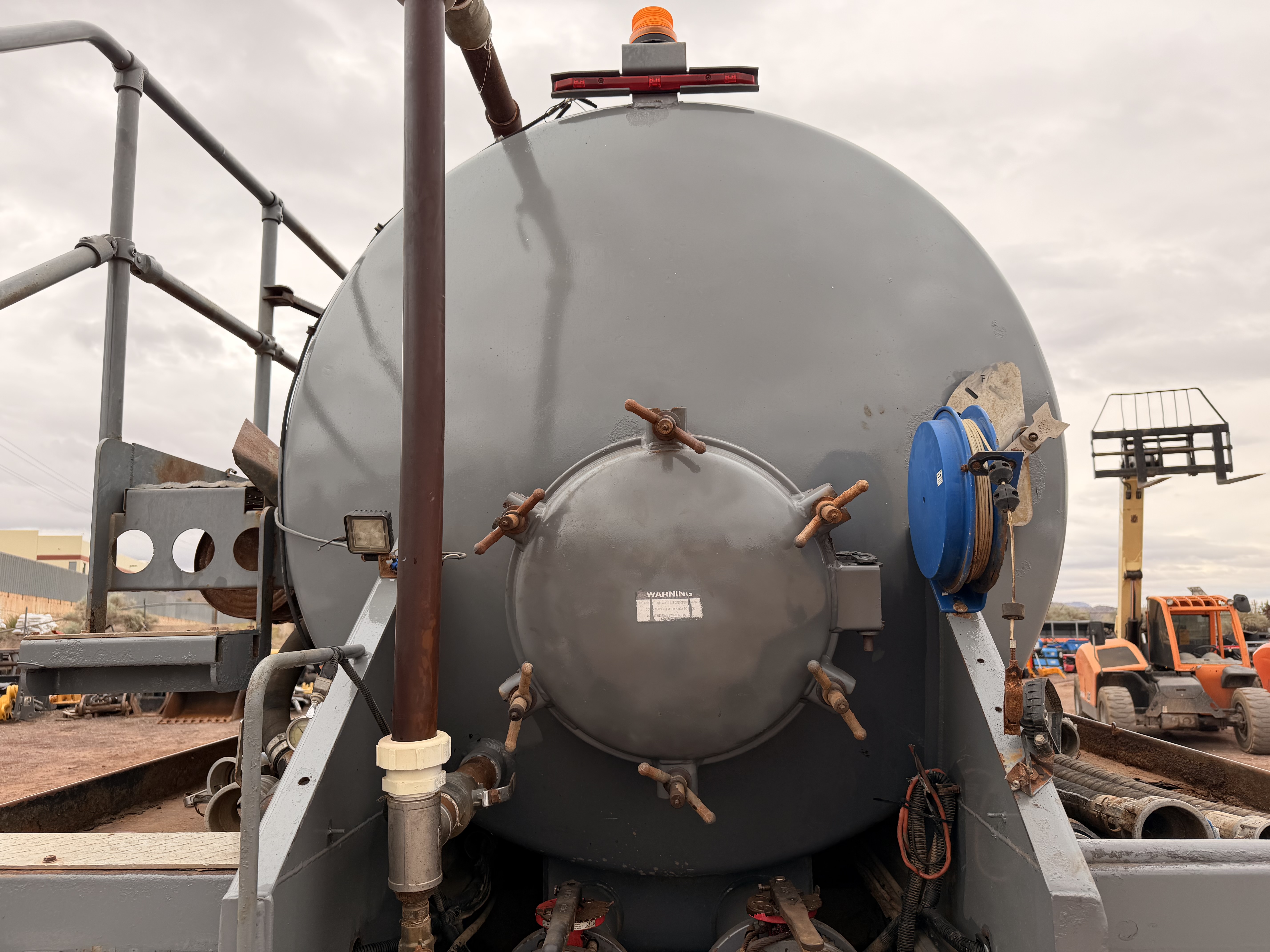 Used 2013 5,460 Gallon Vacuum Tanker Trailer