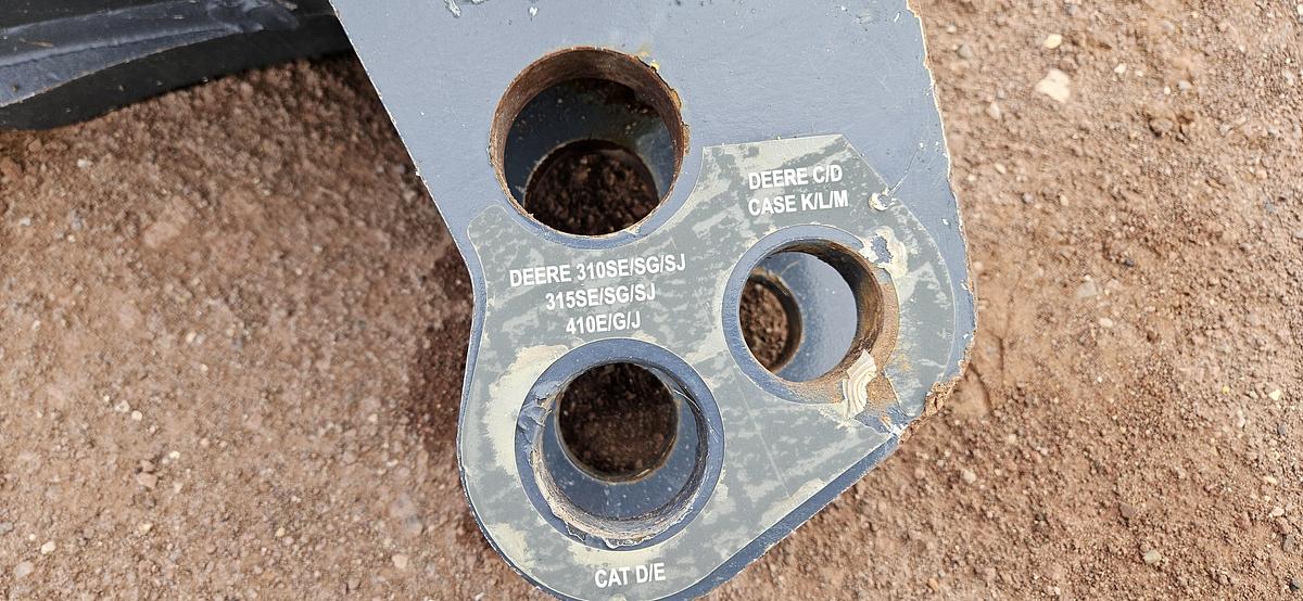 Used Universal Backhoe Coupler