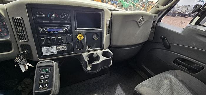 Used 2009 International 7500 Water Truck