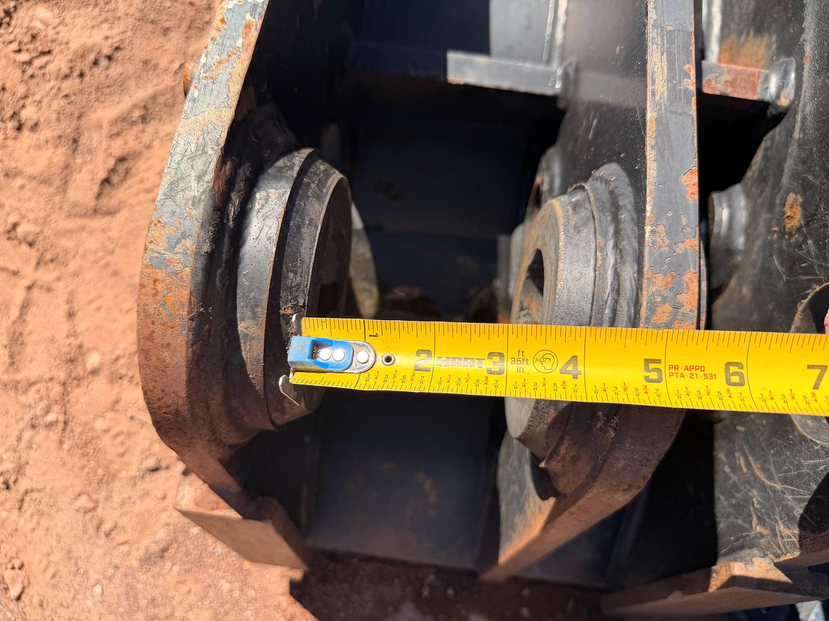 Used Loader Quick Coupler