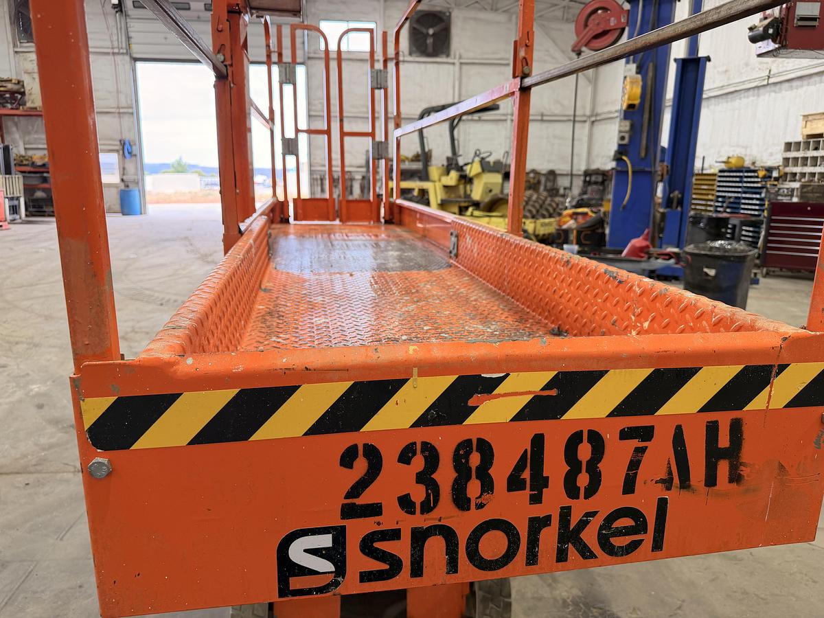 Used 2019 Snorkel S3226E Scissor Lift