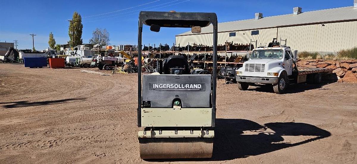 Used Ingersoll Rand DD-28 HF Double Drum Roller Compactor