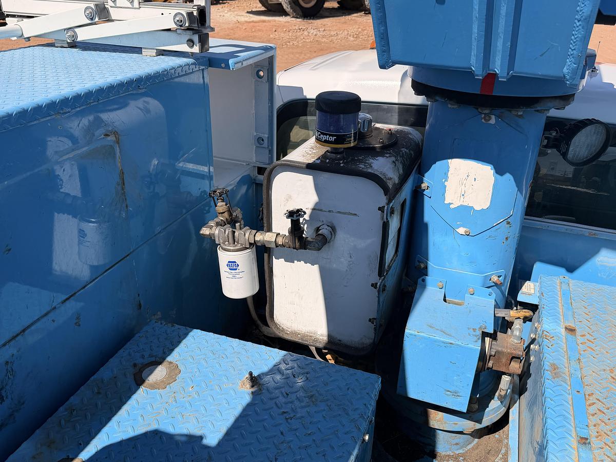 Used 2015 Ford F-550 Bucket Truck