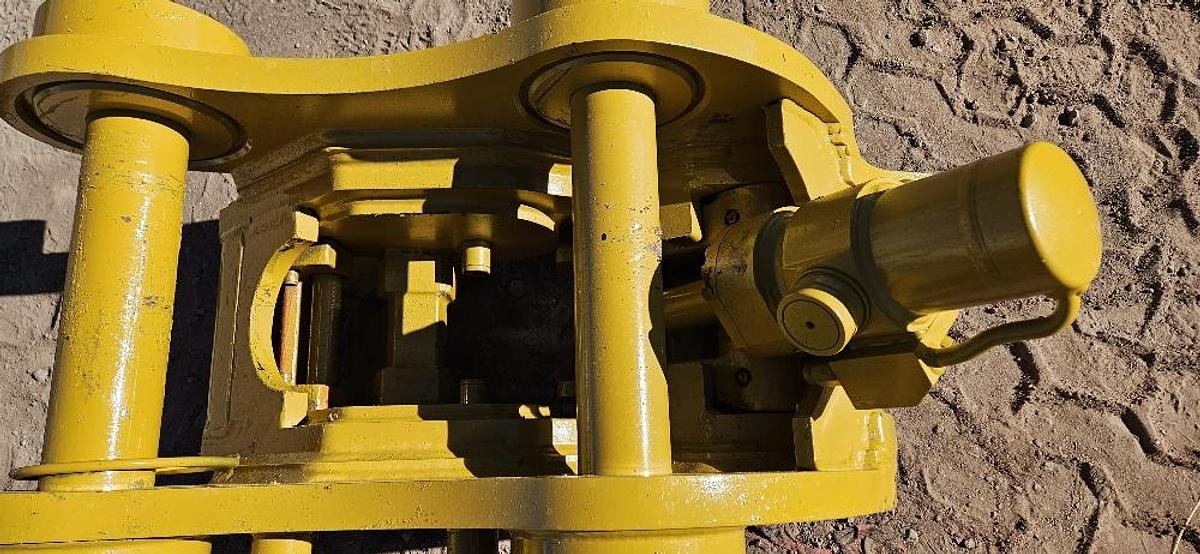 Used Excavator Hydraulic Quick Coupler