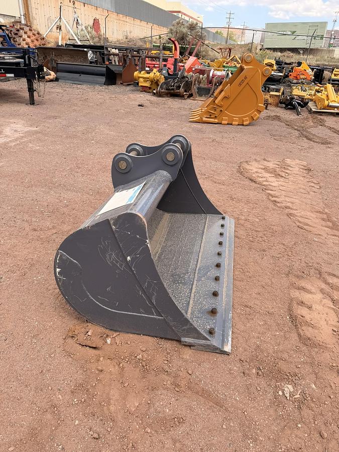 60" Mini Excavator Bucket