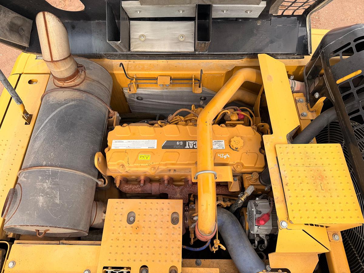 Used 2009 CAT 330D Excavator 