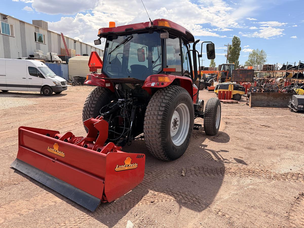 Used 2007 Case Utility Tractor