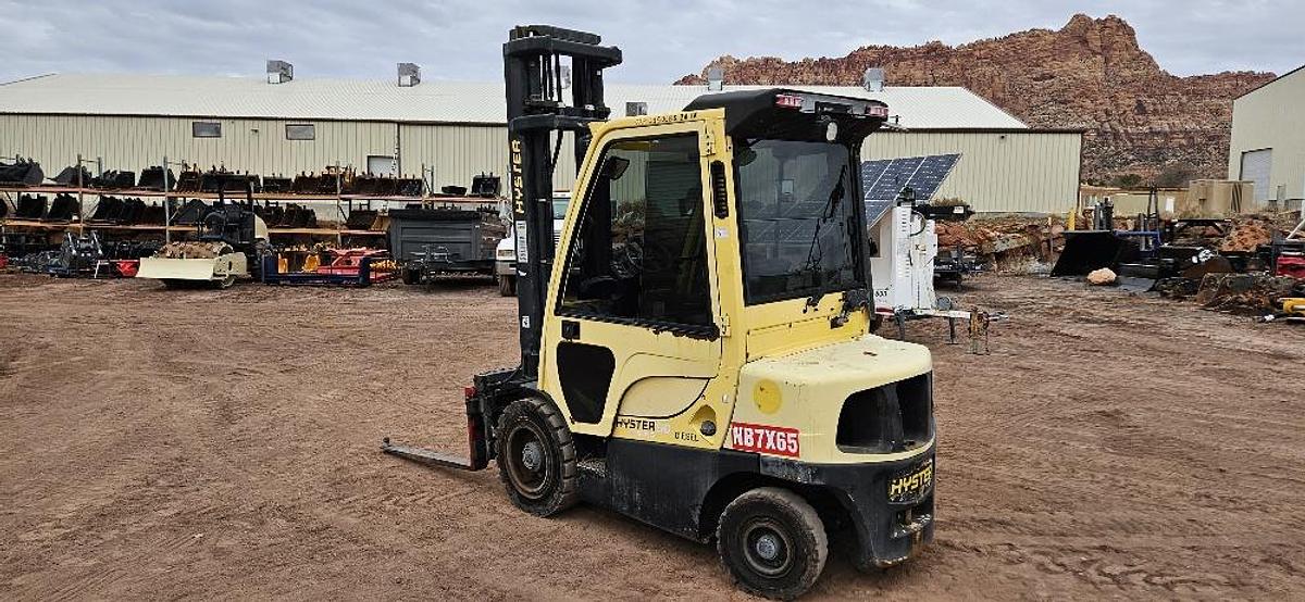 Used 50 Ft Hyster Forklift