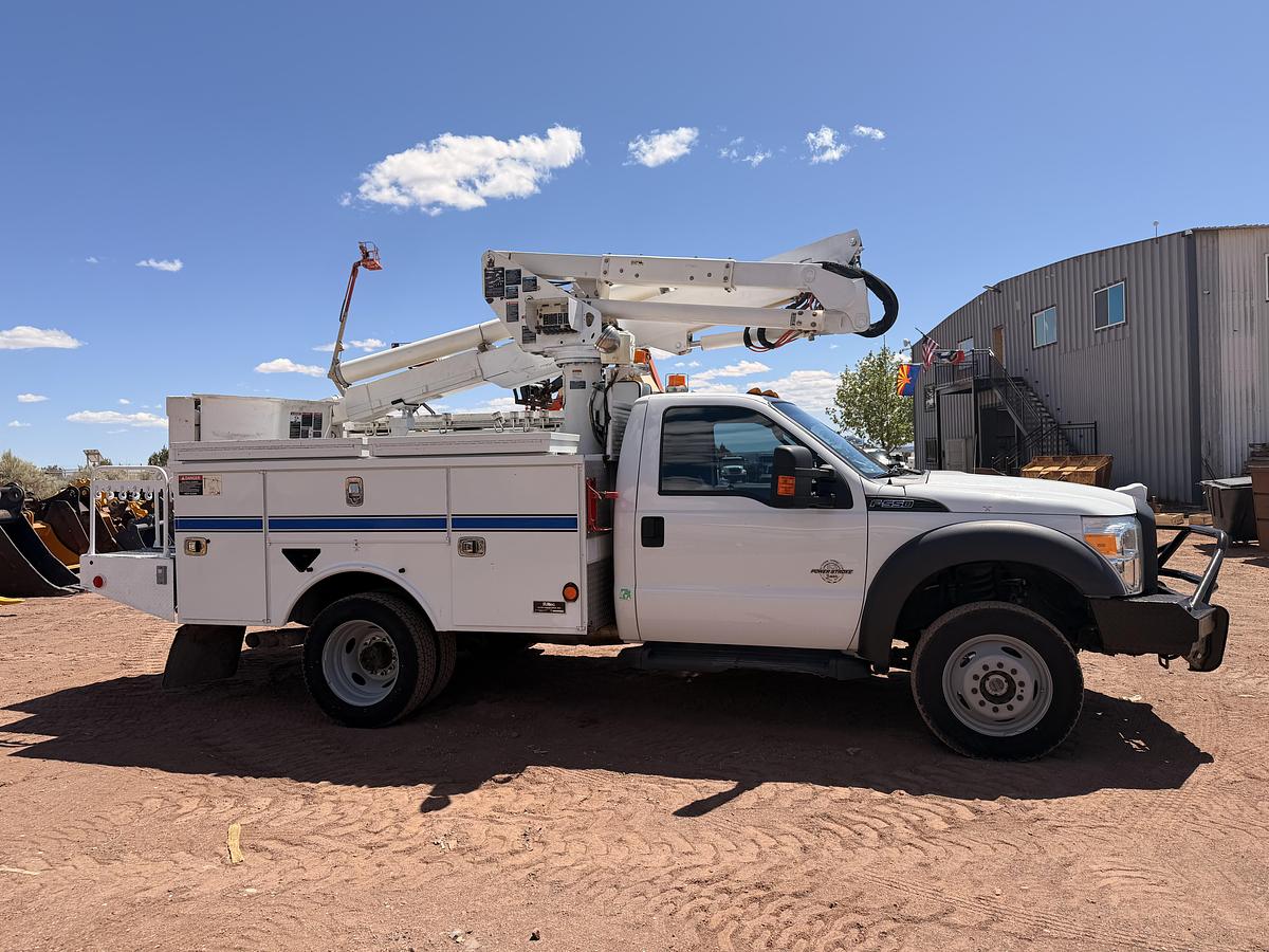 Used 2016 Ford F-550 Bucket Truck