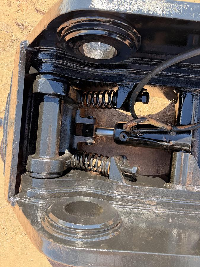 Used JB Hendrix Excavator Quick Coupler