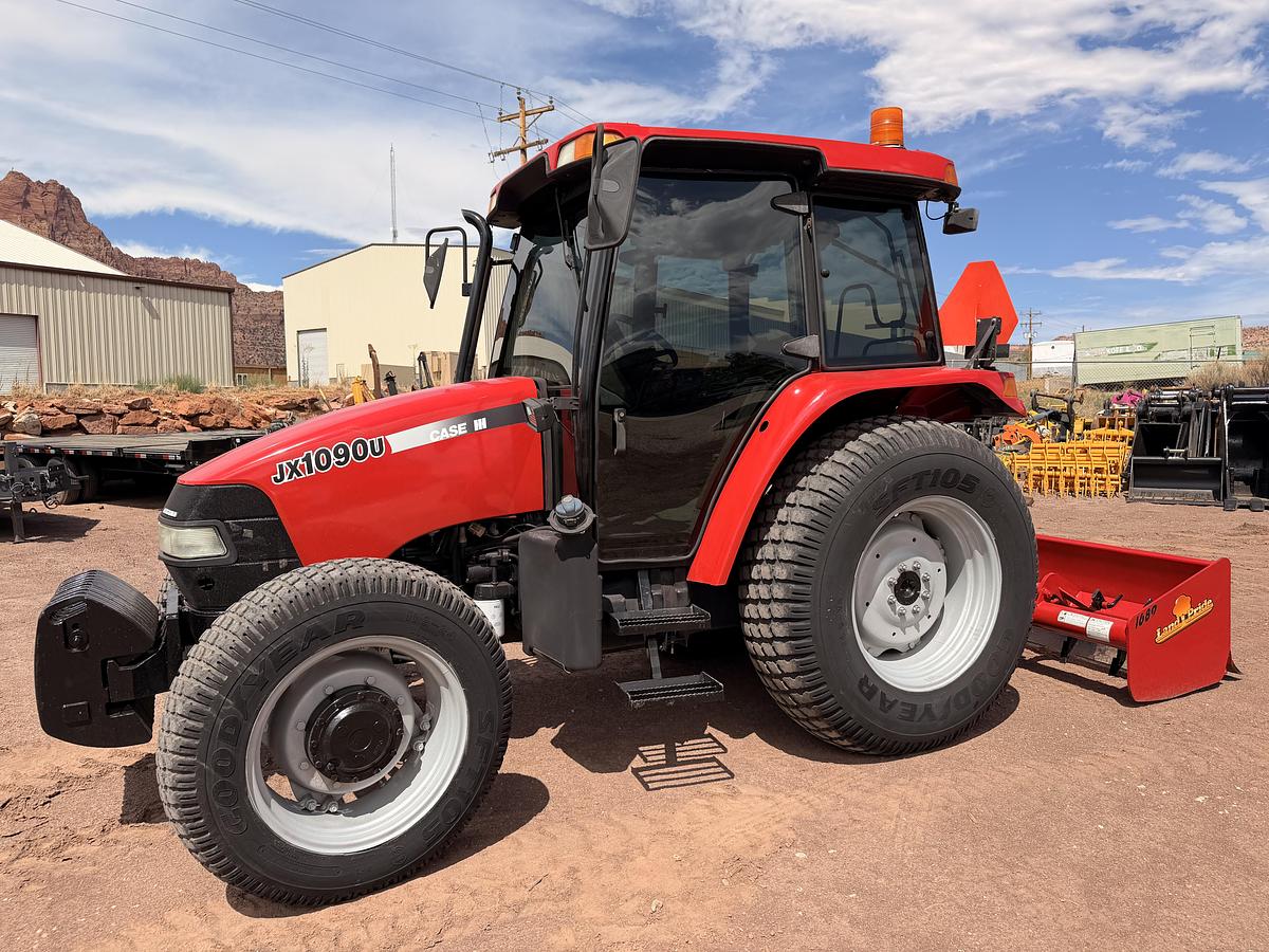Used 2007 Case Utility Tractor