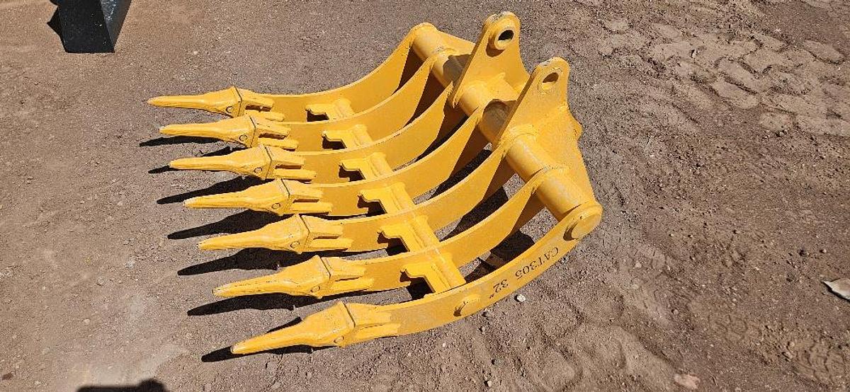 Used 32" Mini Excavator Rake