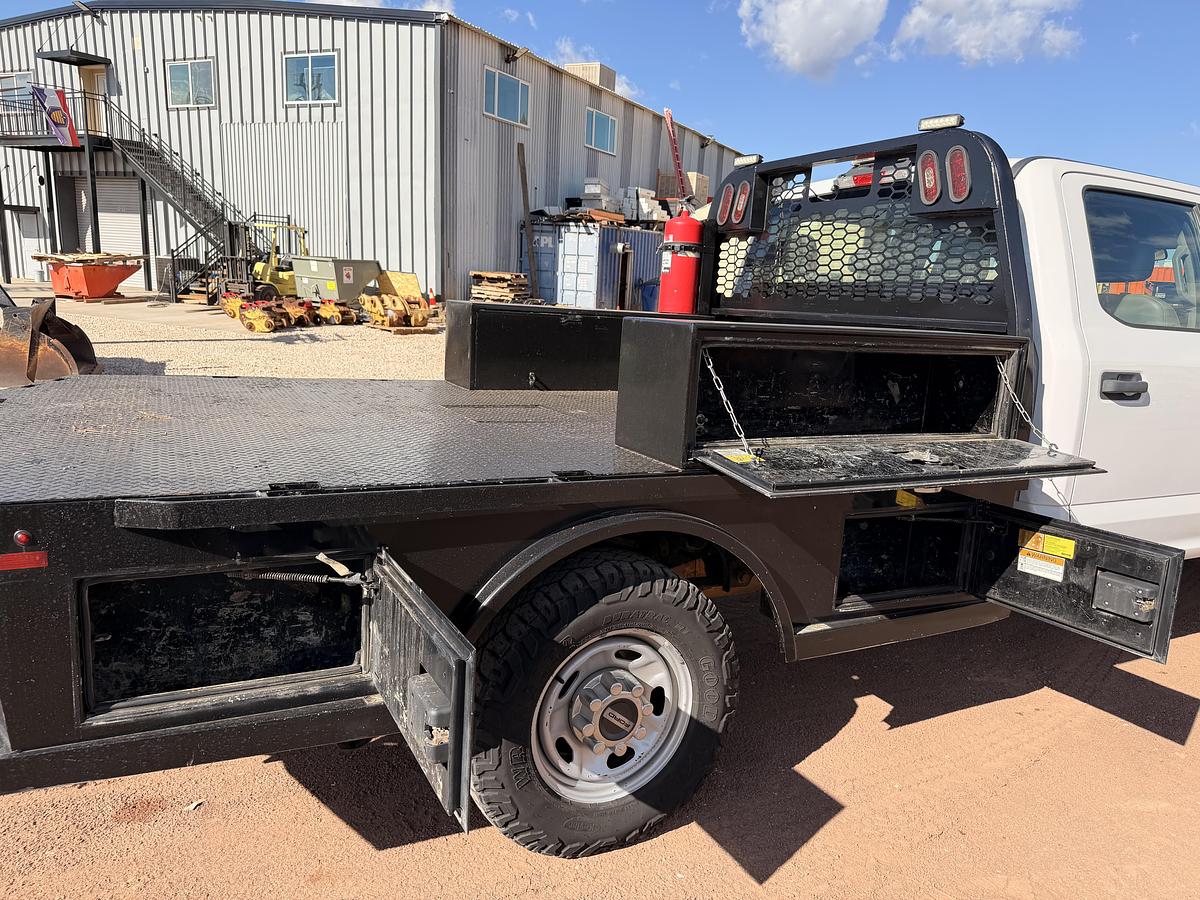Used 2019 Ford Flatbed Truck