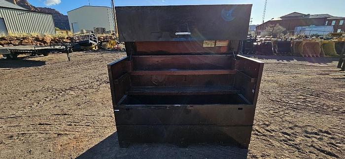Used 75" Job Site tool Box