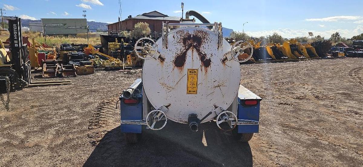 Used Ring-O-Matic Vacuum Trailer