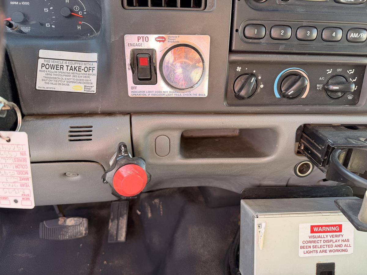 Used  2003 Ford F-450 Super Duty Vacuum Truck