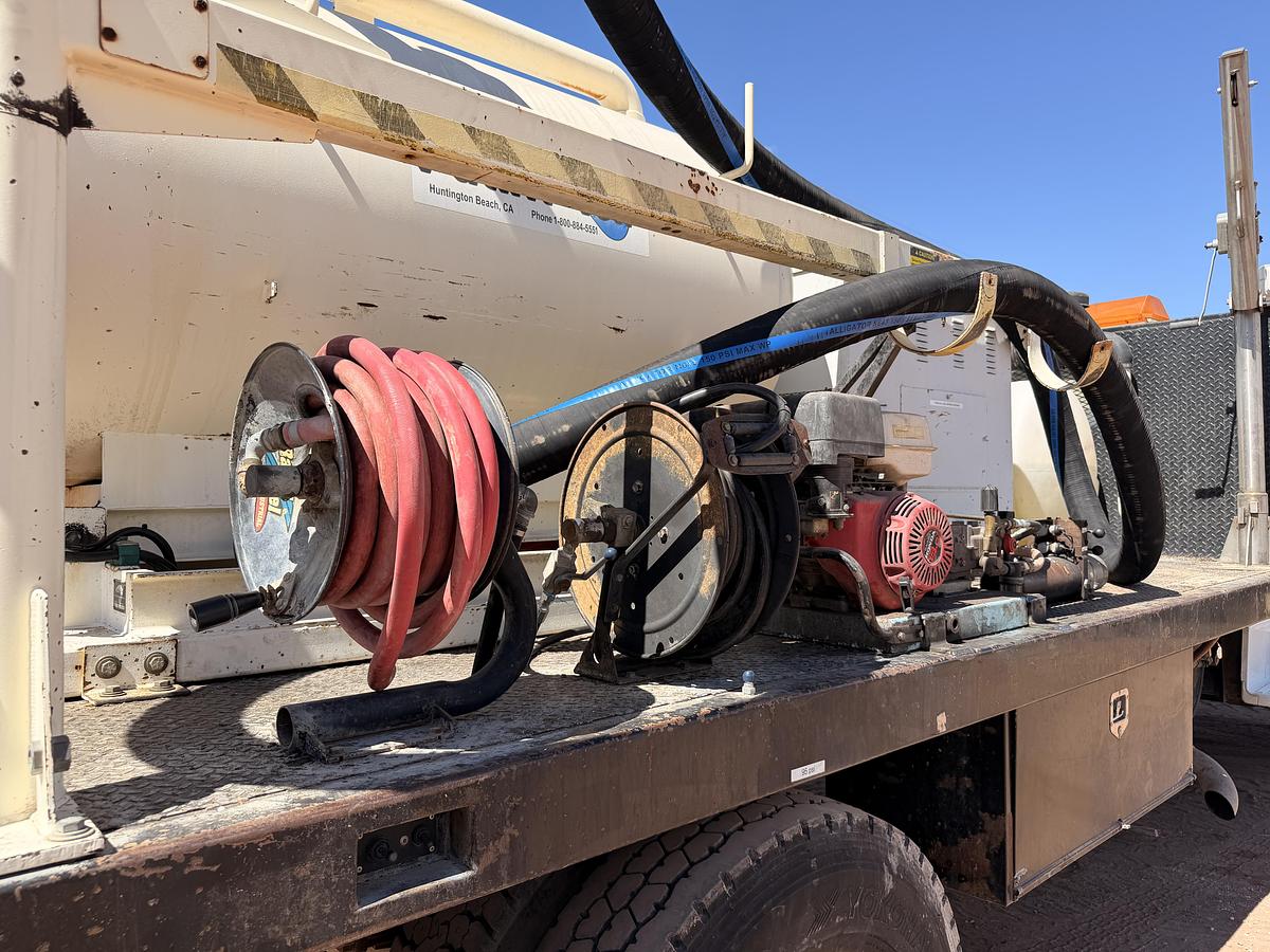 Used 1992 Ford Vacuum Truck