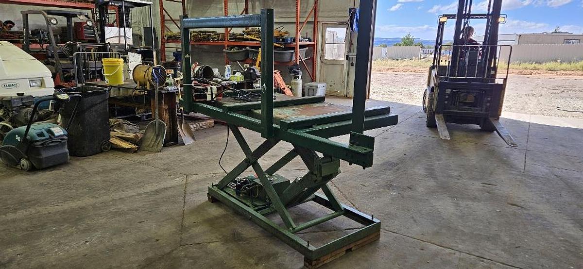 Used Adjustable Table