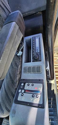 Used Kobelco 200 Excavator