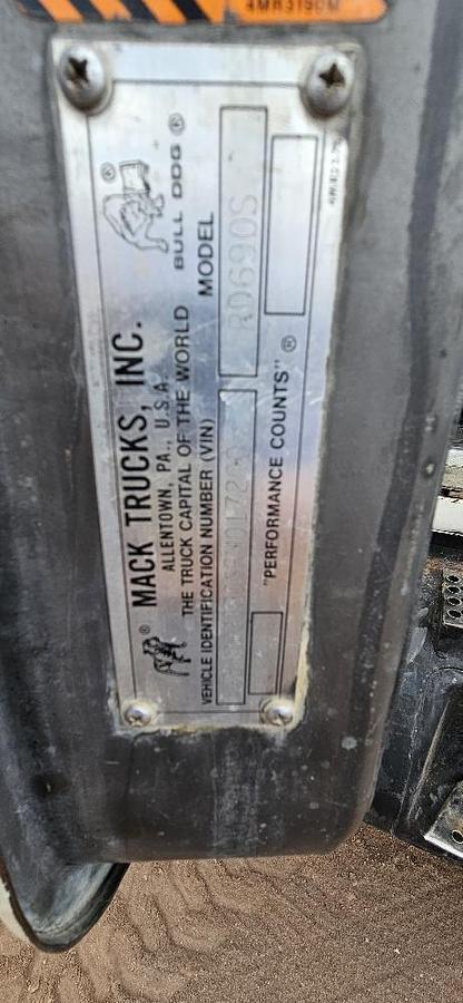 Used Mack Dumpster Truck