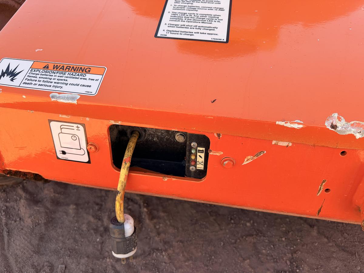 Used 2013 JLG Electric Articulating Boom Lift