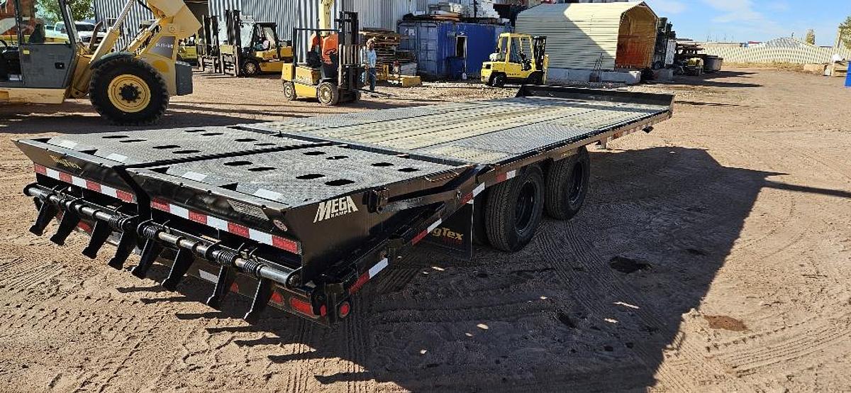 Used 2019 Big Tex 22PH HD 25 ft Trailer