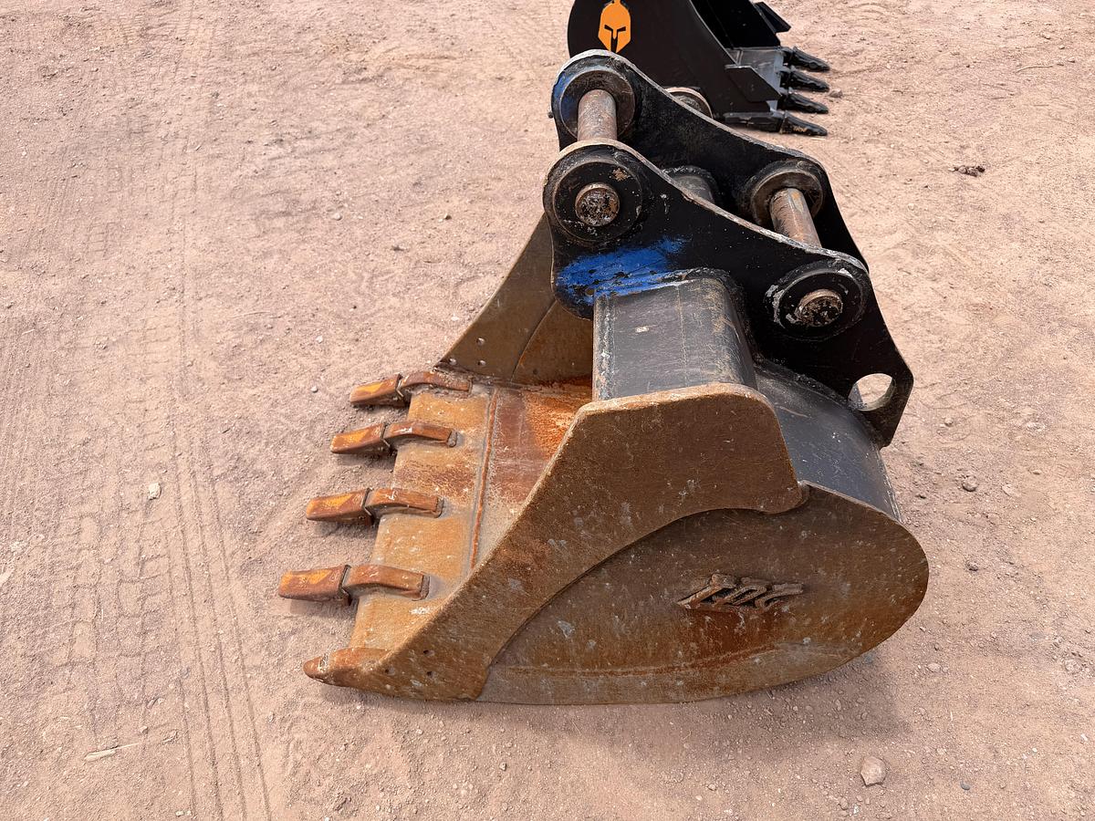 Used 30" Excavator Bucket
