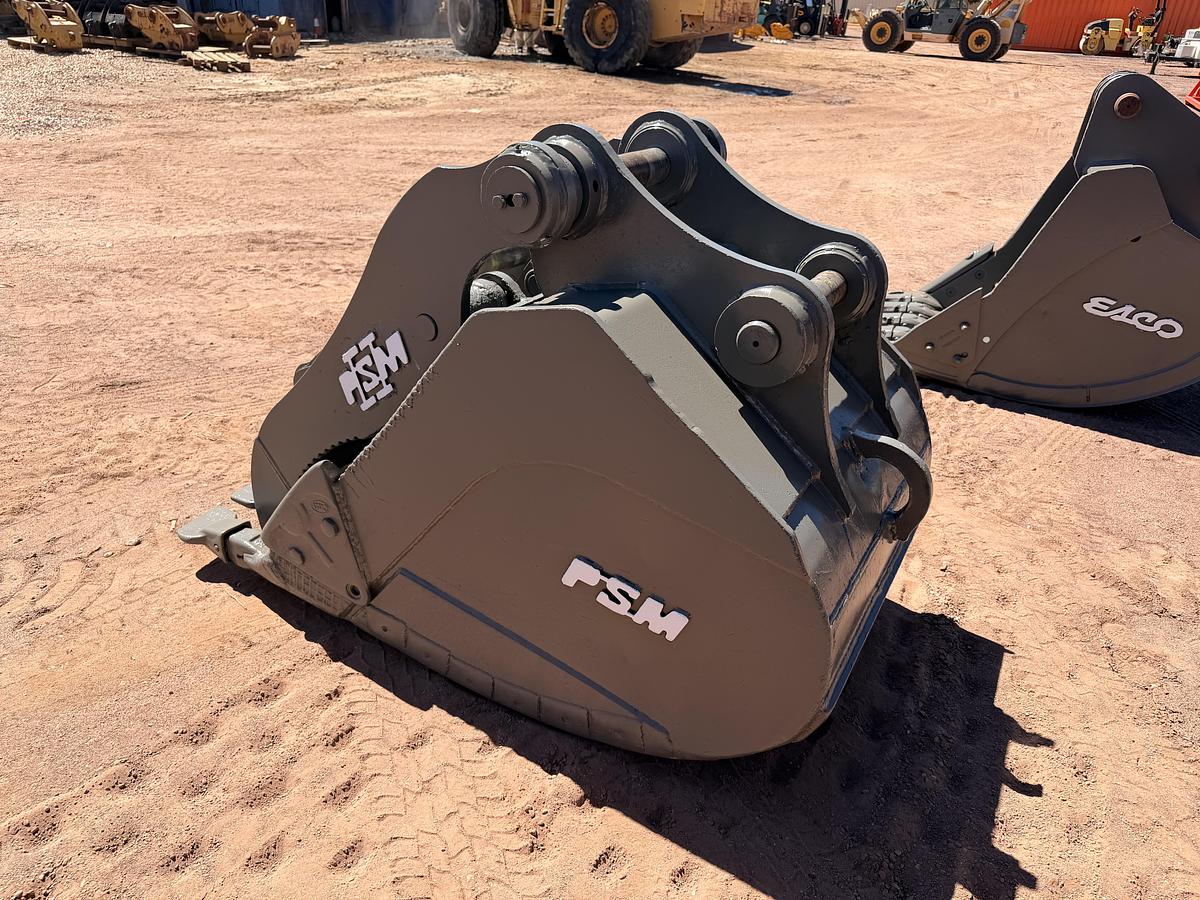 Used Excavator Progressive Link with Cylinder and 37" Bucket