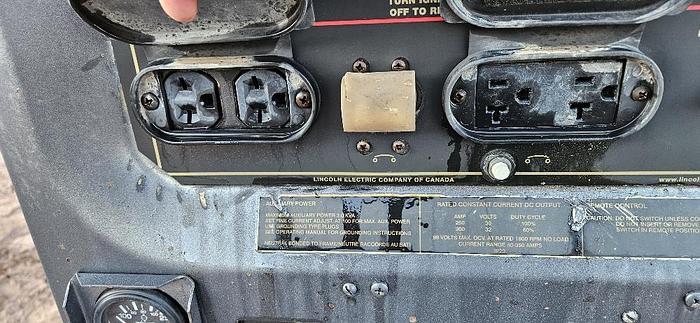 Used Lincoln 300D Classic Welder