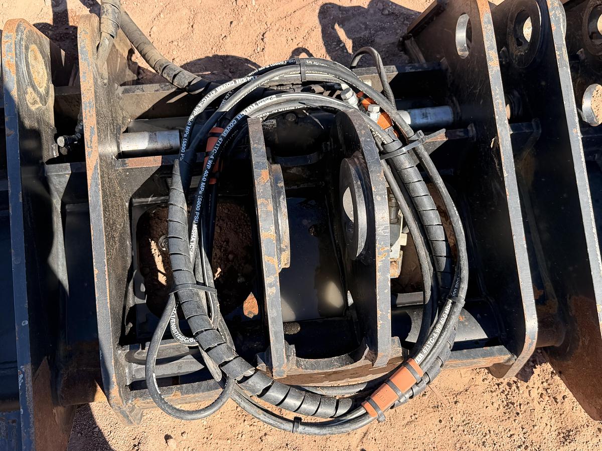 Used Loader Quick Coupler