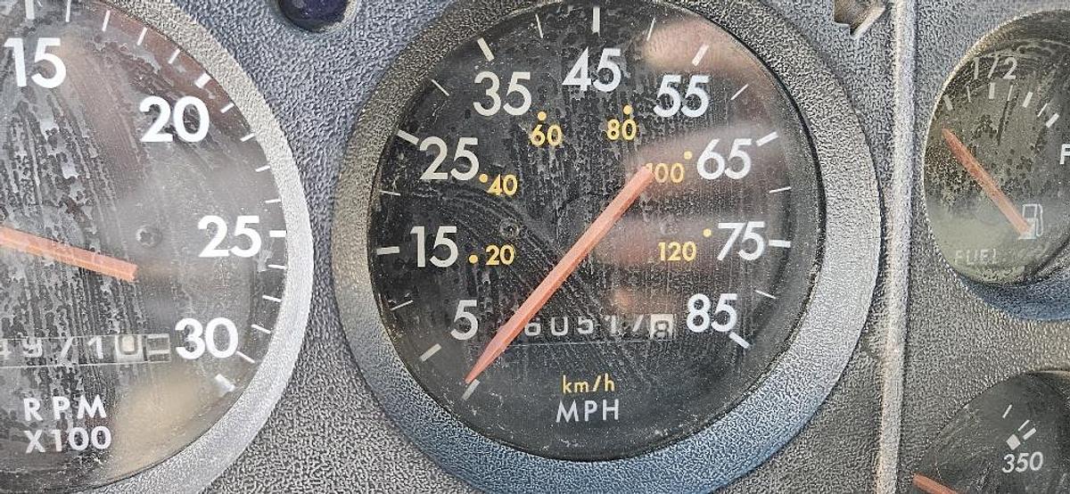 Used 2004 Freightliner Sweeper Truck