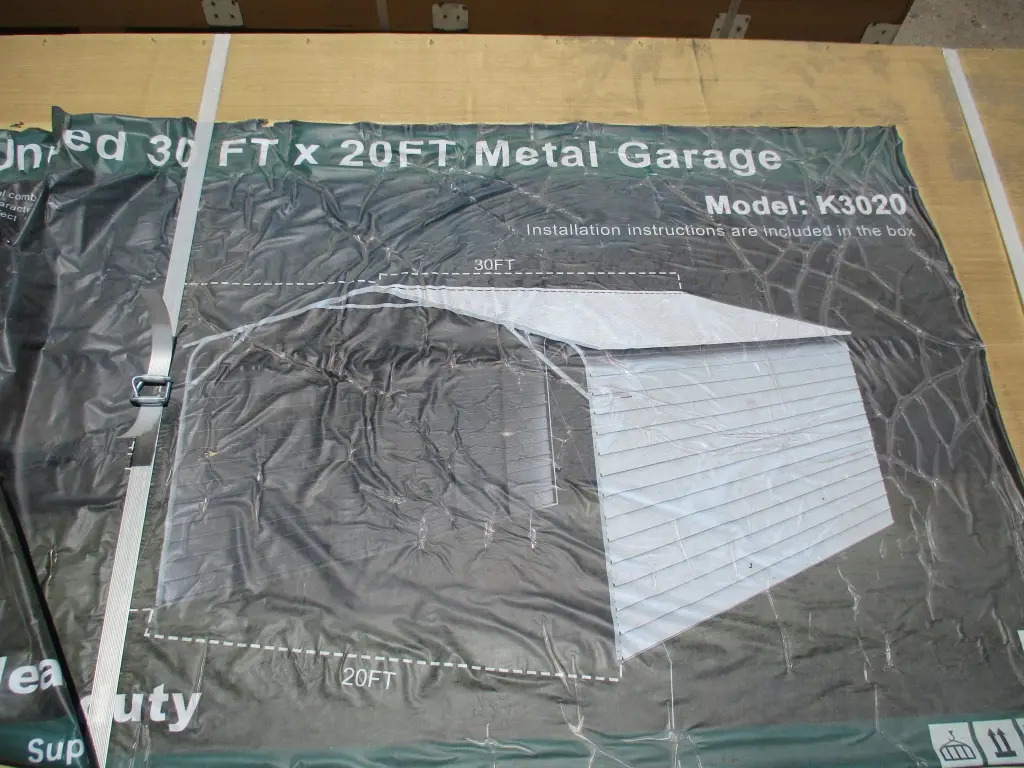 20' x 30' Metal Garage