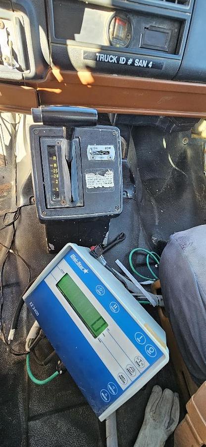 Used 1994 Chevrolet Feed Truck