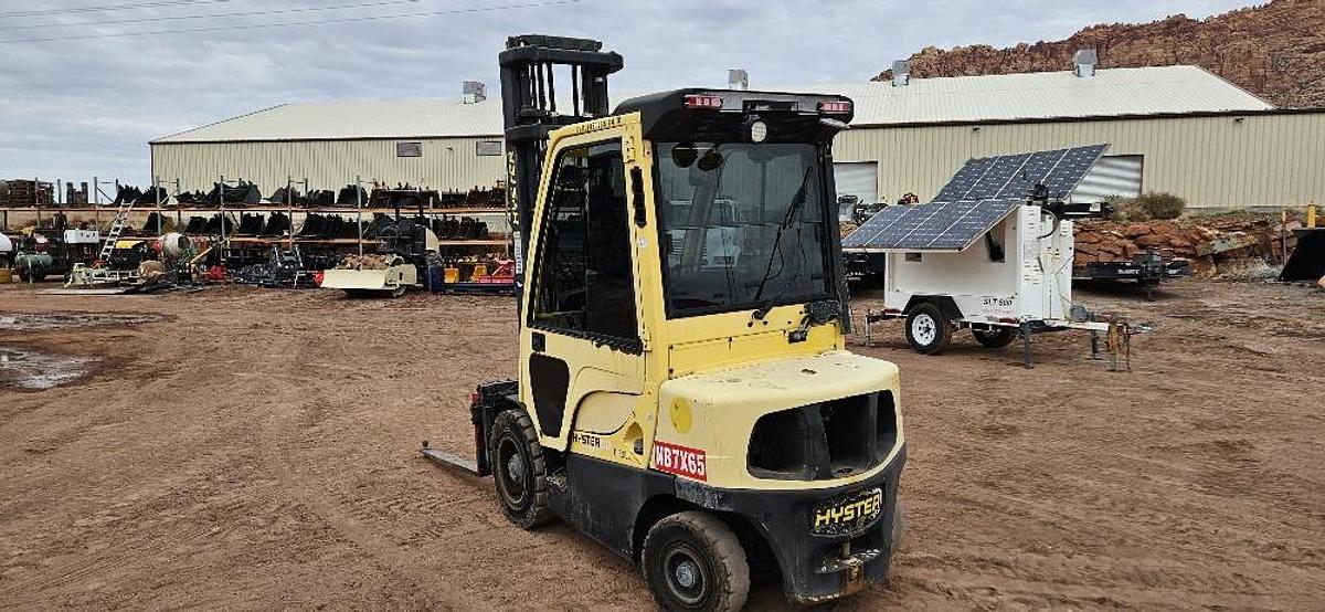 Used 50 Ft Hyster Forklift