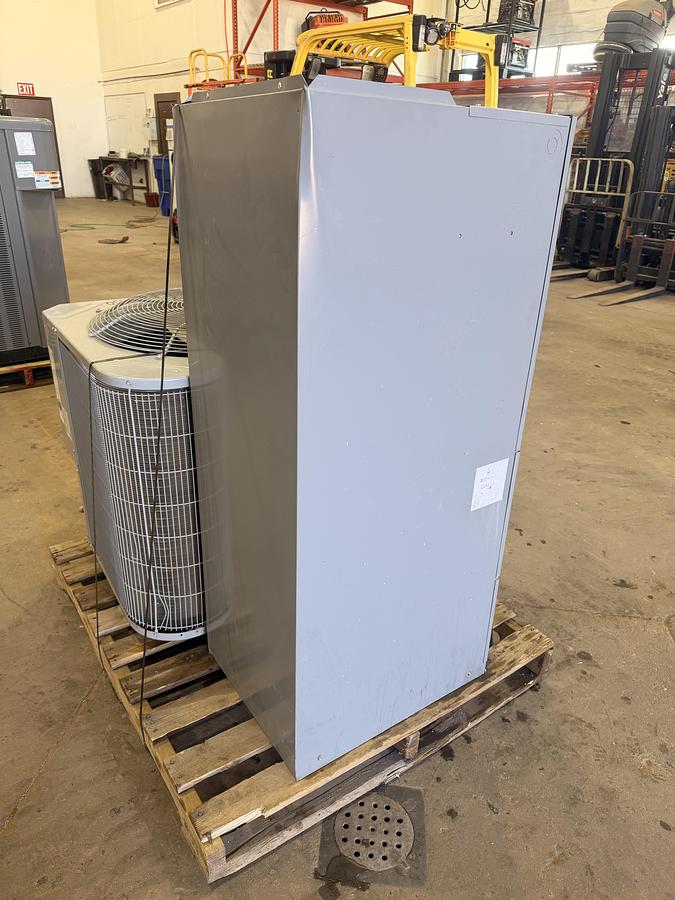 Used 2T 15 SEER A/C UNIT
