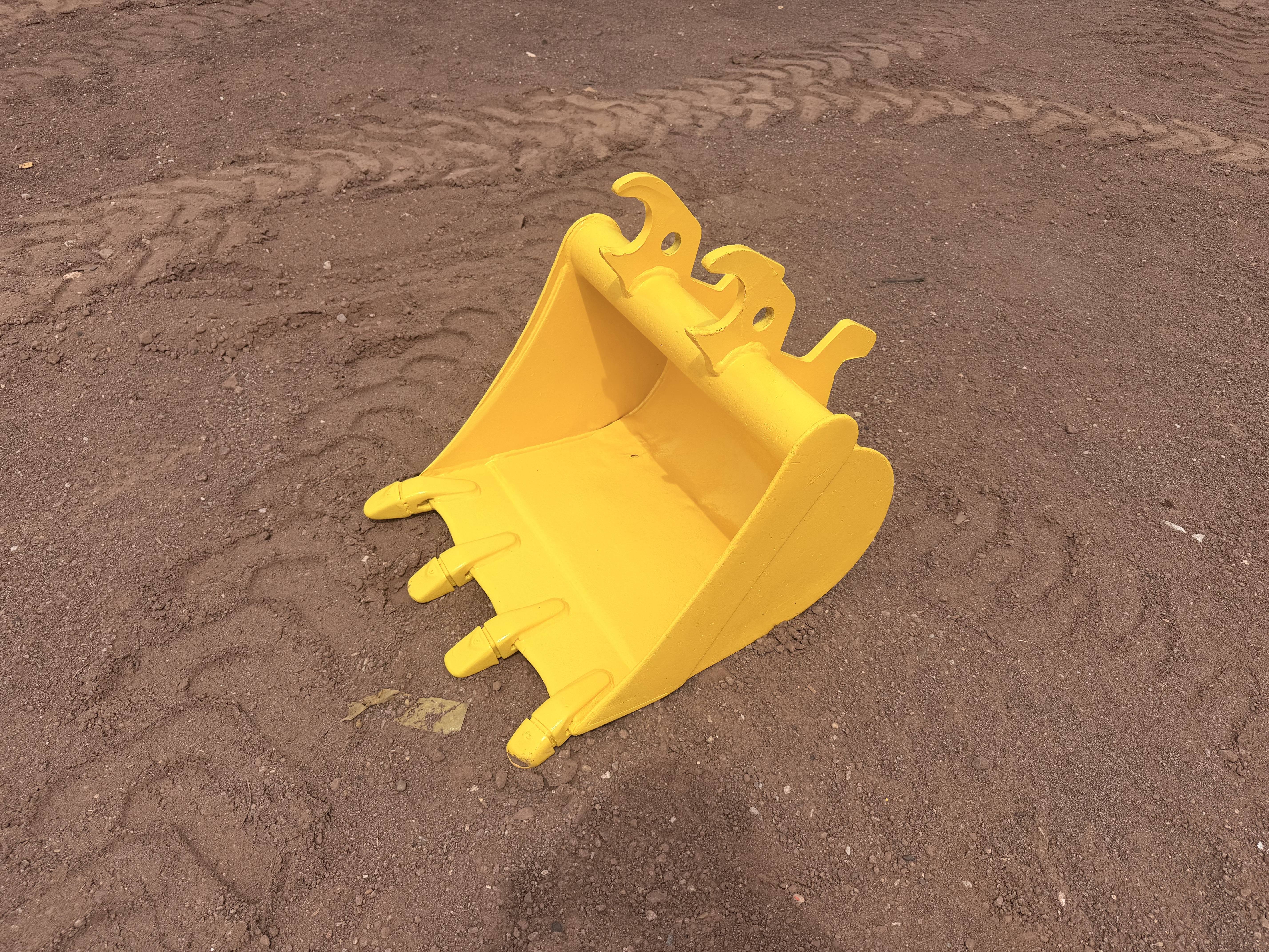 Used 24" John Deere Mini Excavator Bucket