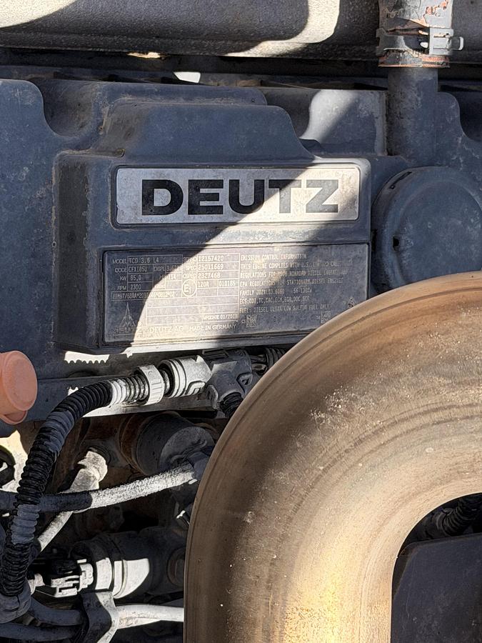 Used 2018 Hamm Smooth Drum Roller