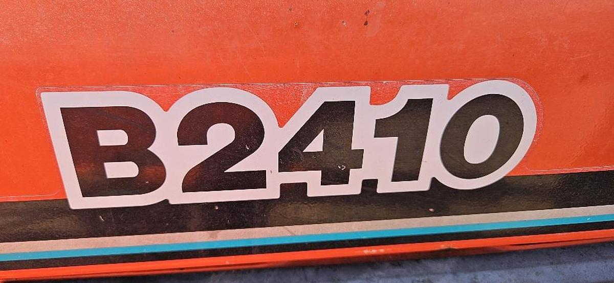 Used Kubota B2410 Utility Tractor