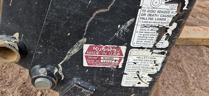 Used Kubota Tractor M4700