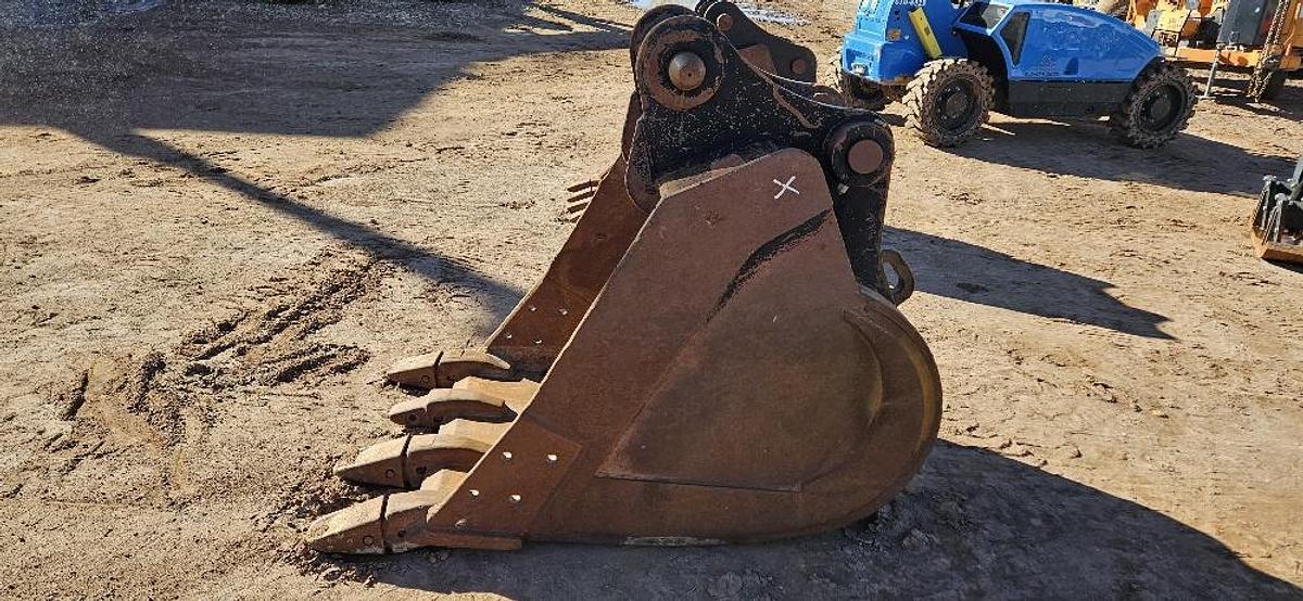 Used 42" Excavator Bucket