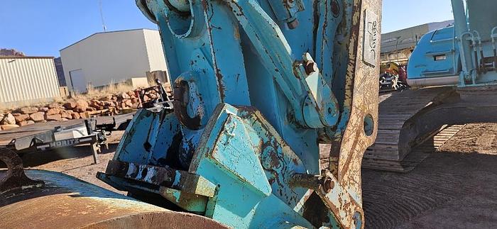 Used Kobelco 200 Excavator