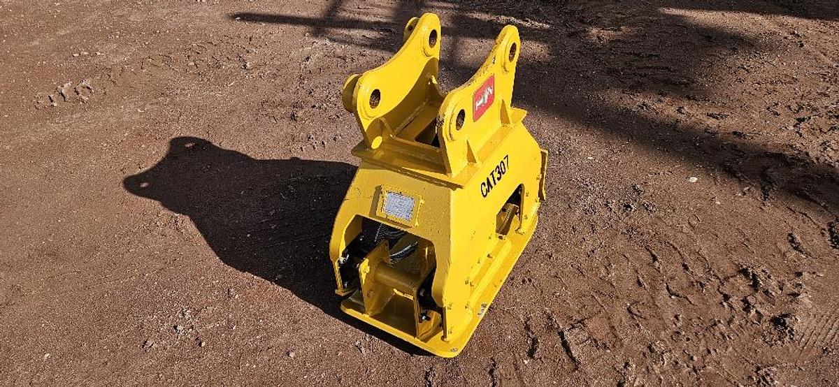 16" Wide Excavator Hydraulic Hoe Pack 