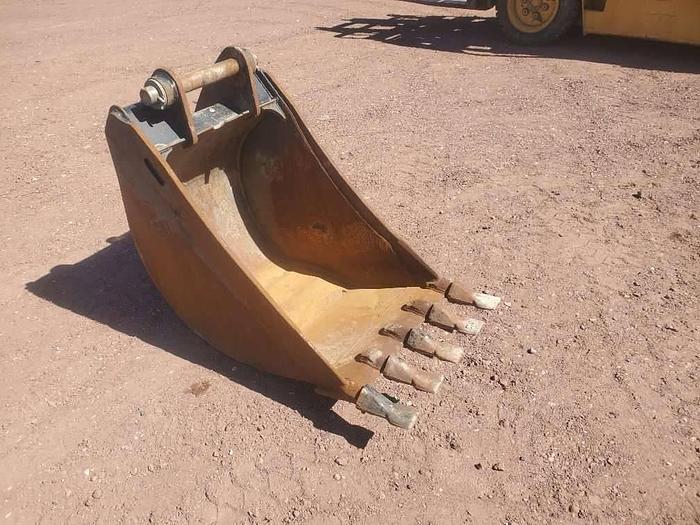 Used Caterpillar Bucket Excavator Bucket