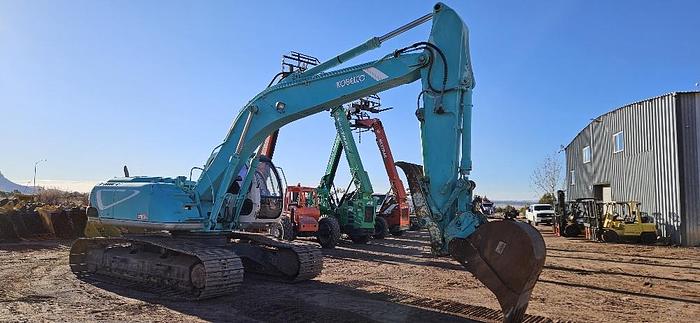 Used Kobelco 200 Excavator