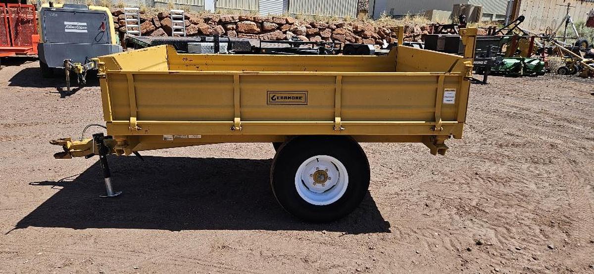 Used Hydraulic Dump Trailer