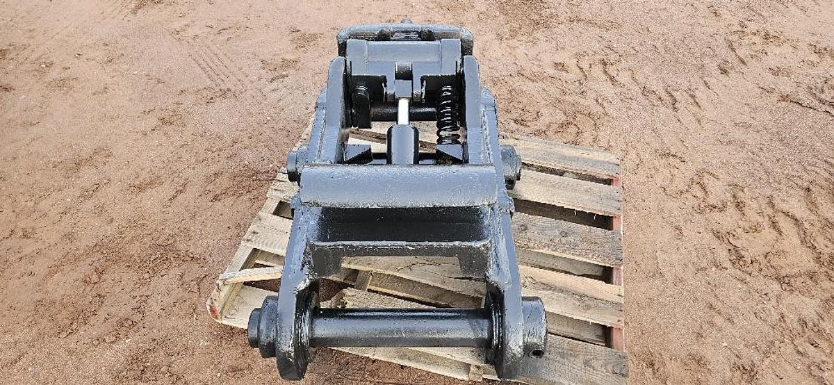 Used JB Hendrix Excavator Quick Coupler