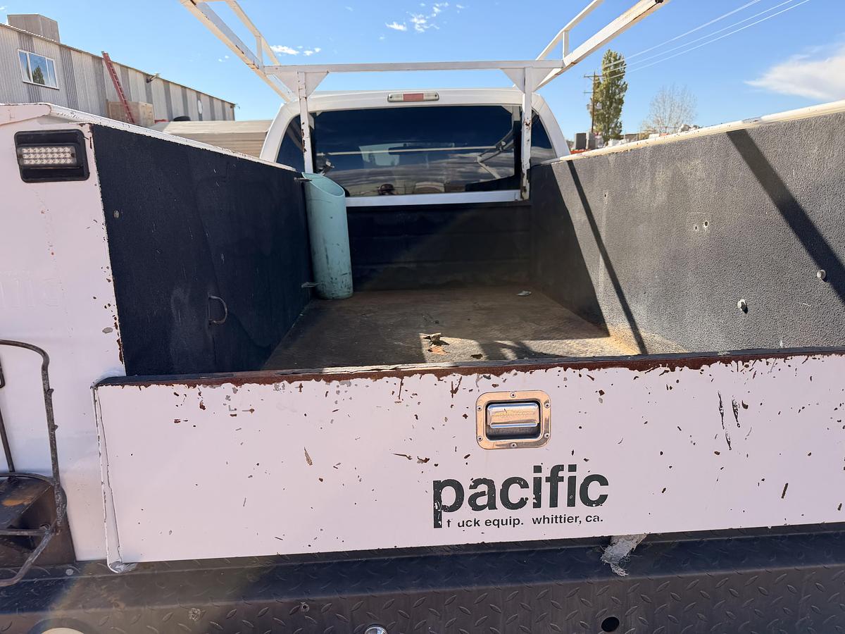 Used 2012 Ford F-250XL Service Truck